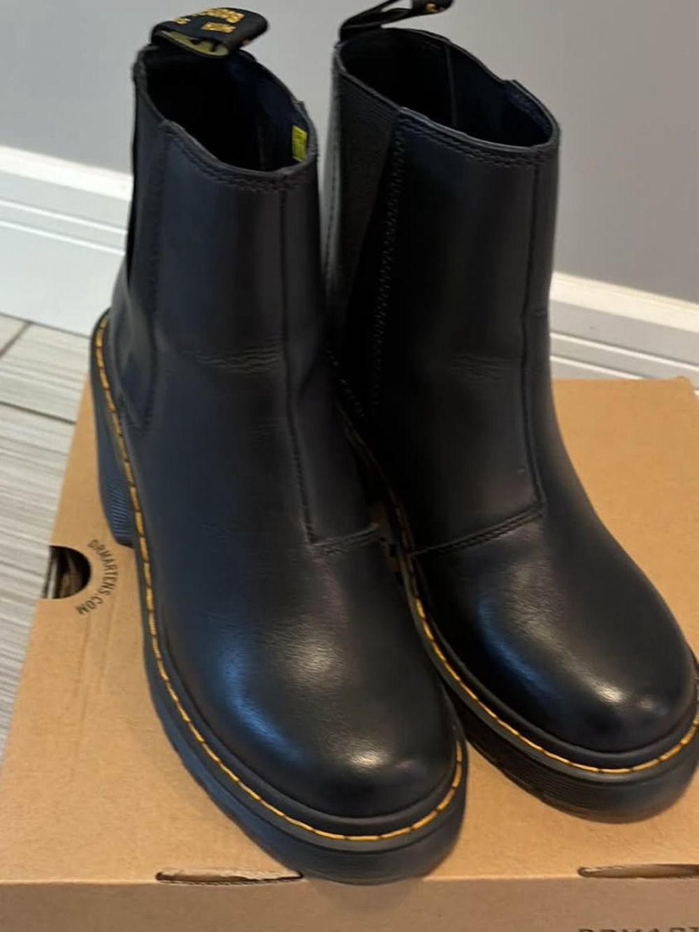 Dr. Martens Spence Black Chelsea Boots (Box Label)